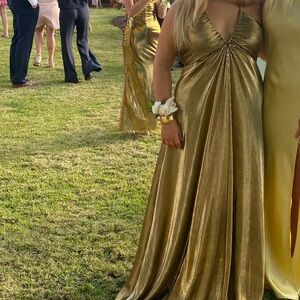 Gold formal dress! (Show me your MUMU)